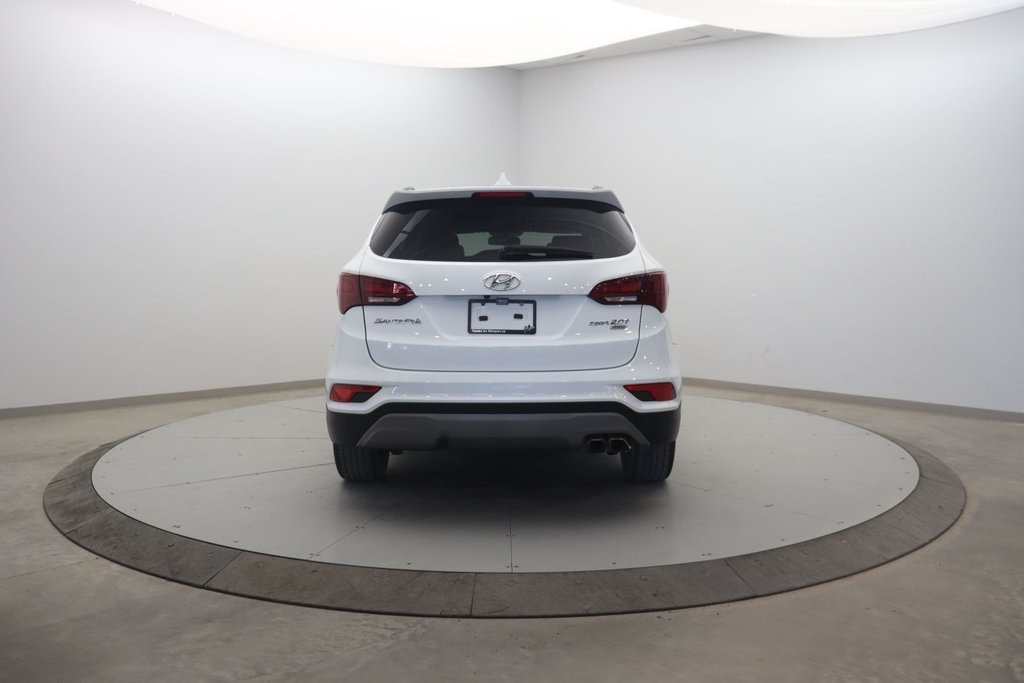 Hyundai Santa Fe Sport  2018 à Sept-Îles, Québec - 5 - w1024h768px