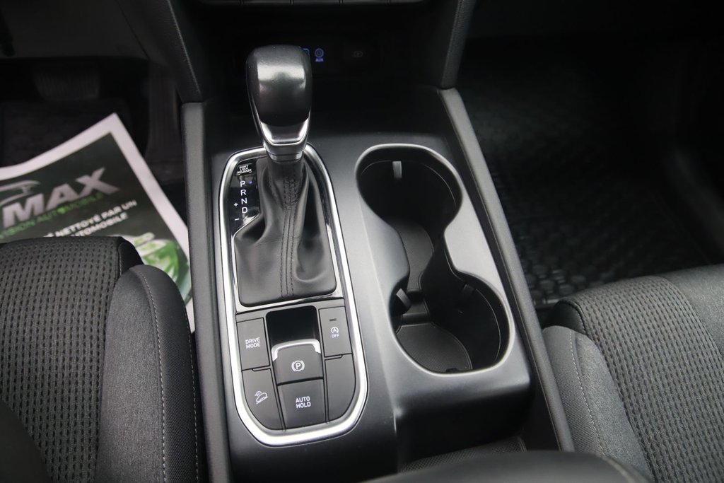2019 Hyundai Santa Fe Essential in Jonquière, Quebec - 13 - w1024h768px