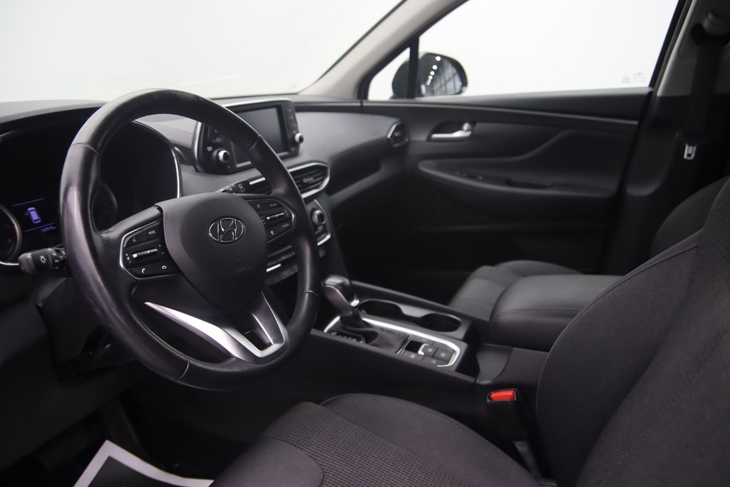 2019 Hyundai Santa Fe Essential in Jonquière, Quebec - 6 - w1024h768px