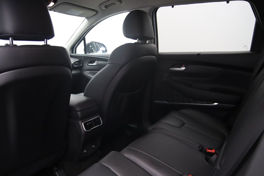 Hyundai Santa Fe  2023 à Sept-Îles, Québec - 8 - w1024h768px