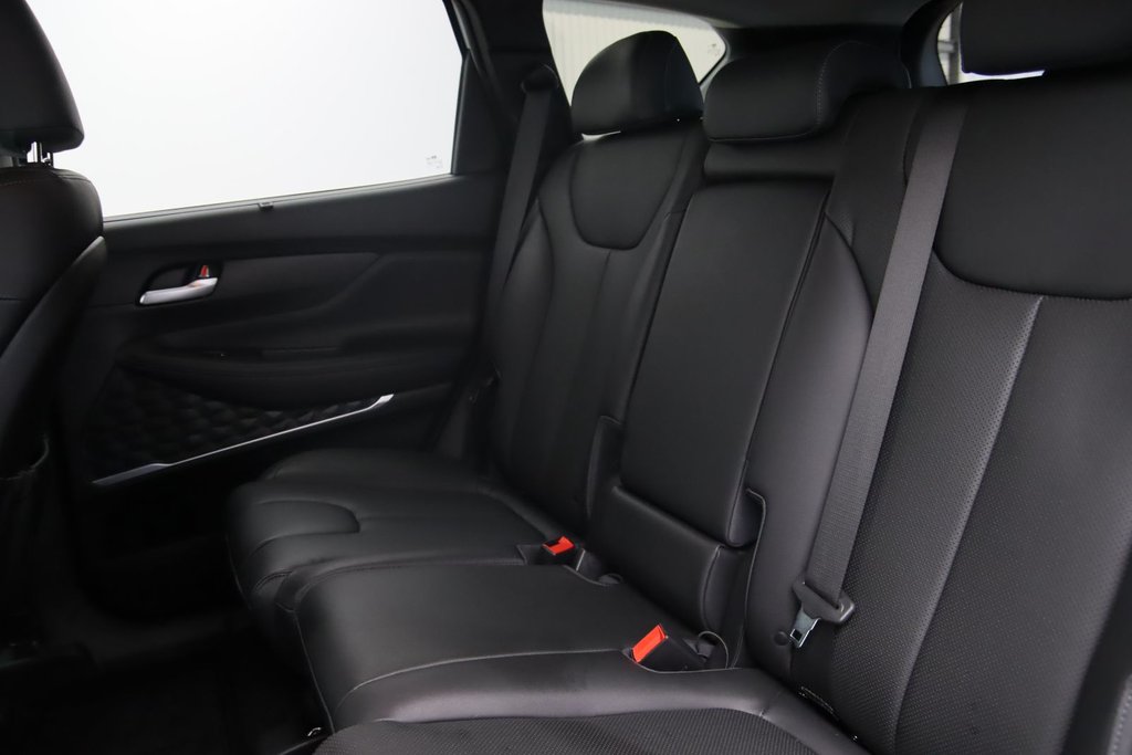 Hyundai Santa Fe  2023 à Sept-Îles, Québec - 9 - w1024h768px