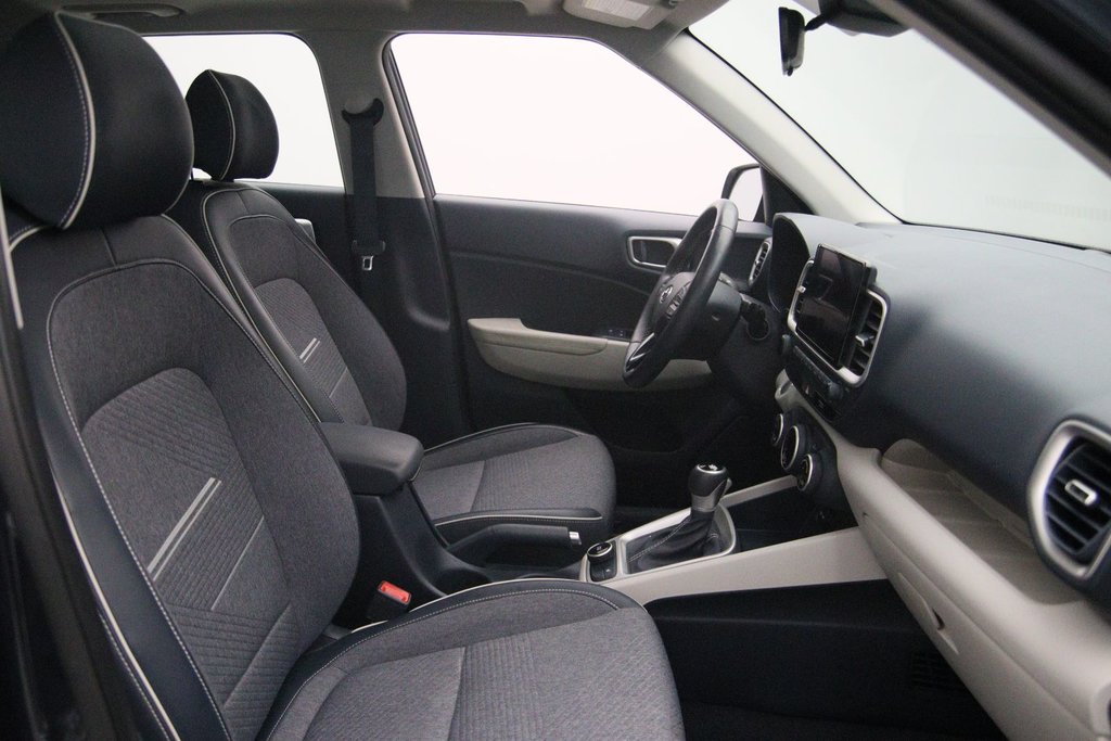 2021 Hyundai Venue in Jonquière, Quebec - 15 - w1024h768px