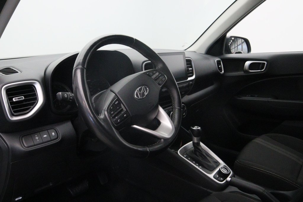 Hyundai Venue  2022 à Jonquière, Québec - 6 - w1024h768px