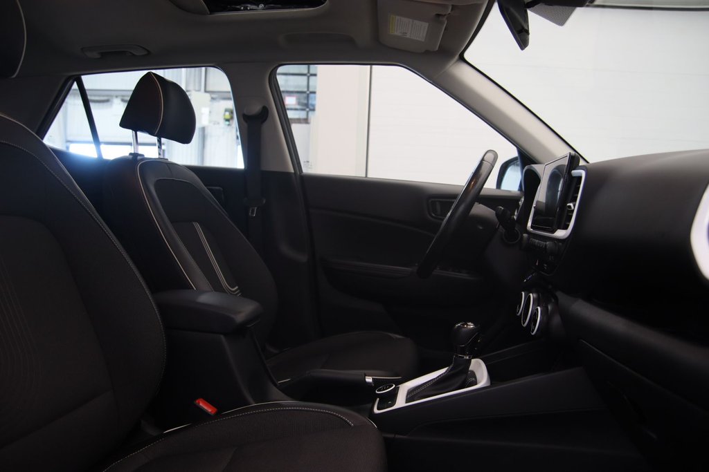 2022 Hyundai Venue in Baie-Comeau, Quebec - 16 - w1024h768px