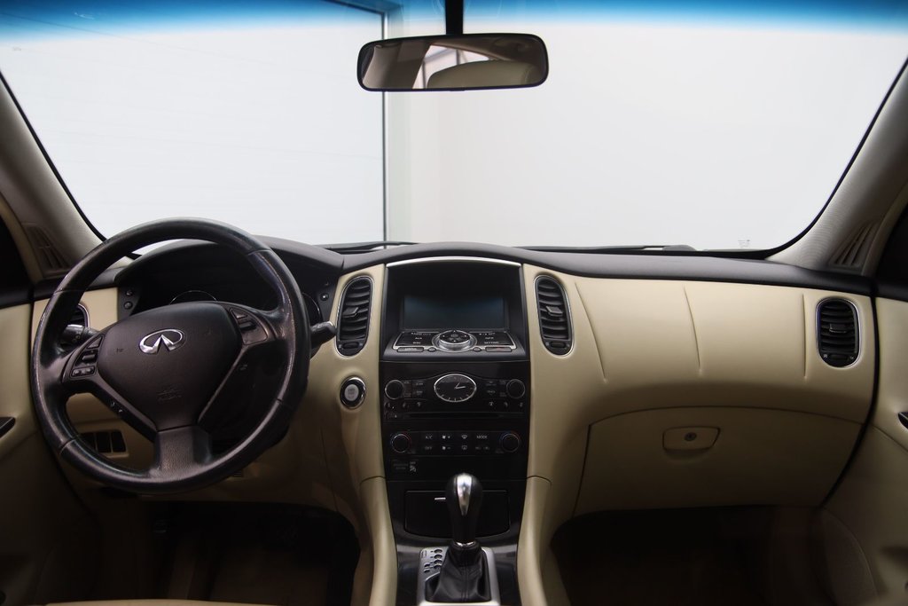 2016 Infiniti QX50 in Baie-Comeau, Quebec - 11 - w1024h768px