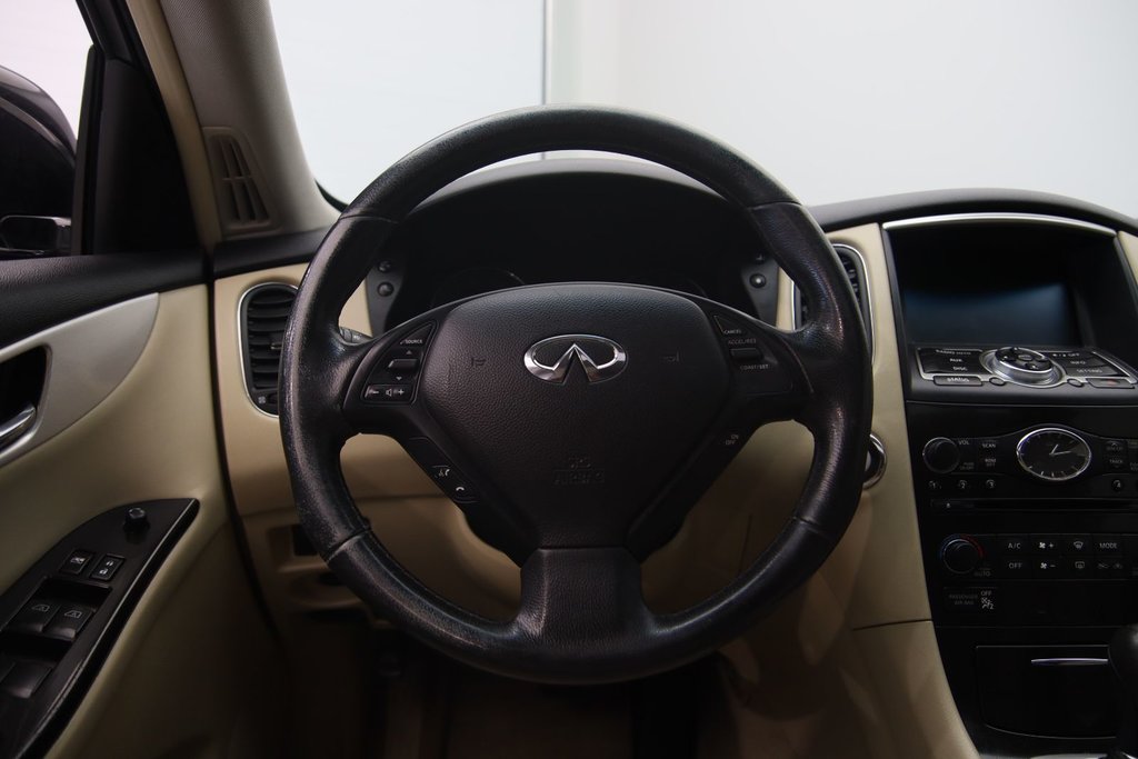 2016 Infiniti QX50 in Baie-Comeau, Quebec - 12 - w1024h768px