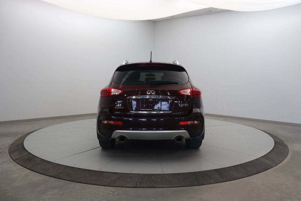 2016 Infiniti QX50 in Baie-Comeau, Quebec - 5 - w1024h768px
