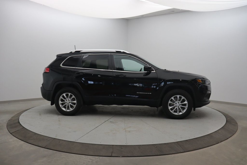 2019 Jeep Cherokee in Jonquière, Quebec - 3 - w1024h768px