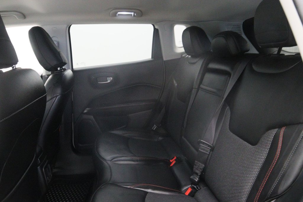 Jeep Compass  2019 à Baie-Comeau, Québec - 9 - w1024h768px