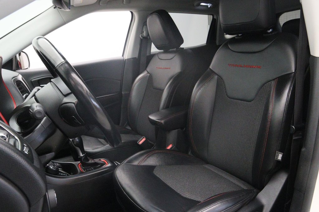 Jeep Compass  2019 à Baie-Comeau, Québec - 7 - w1024h768px