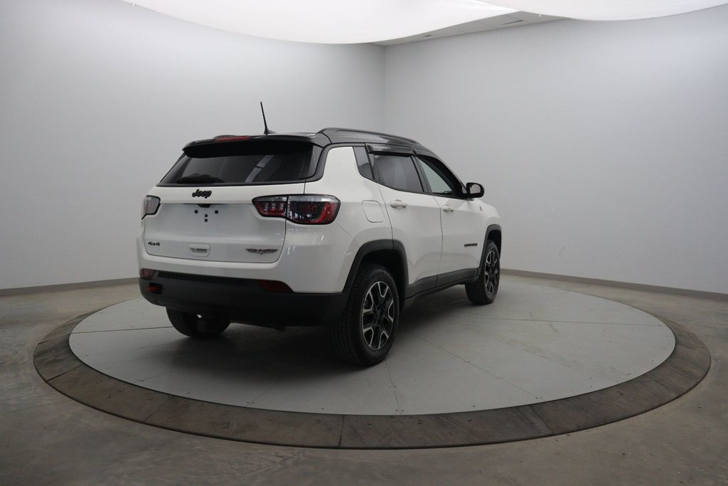 Jeep Compass  2019 à Baie-Comeau, Québec - 4 - w1024h768px