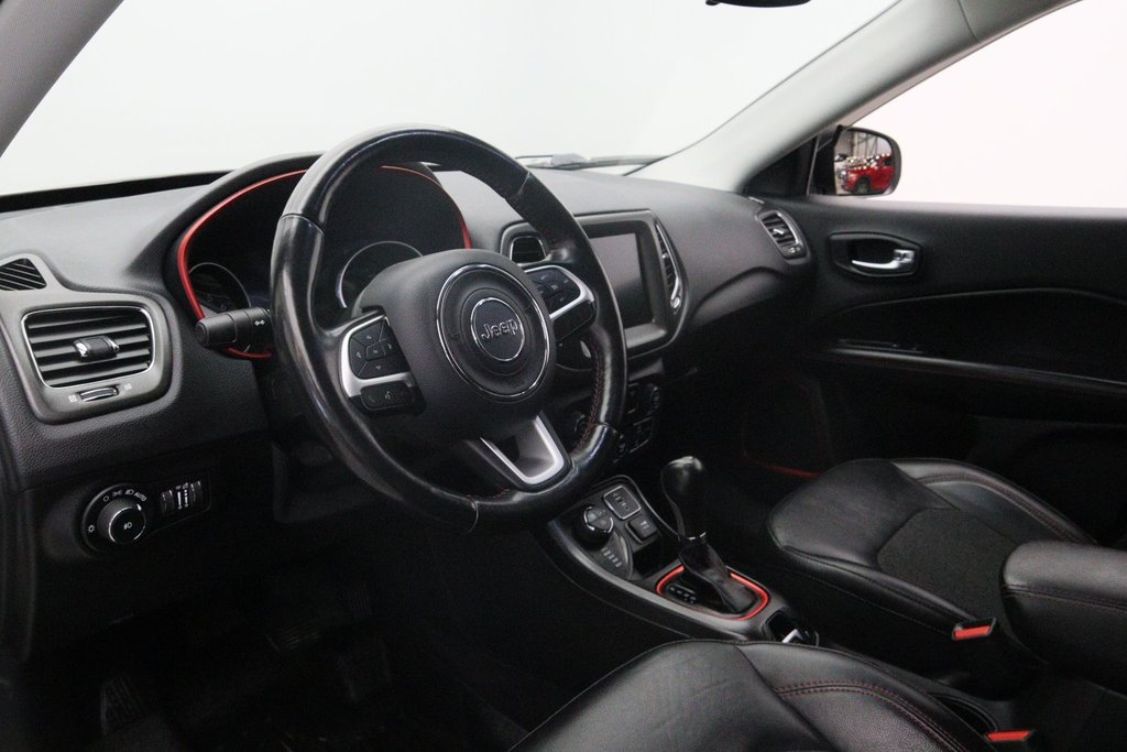 Jeep Compass  2019 à Baie-Comeau, Québec - 6 - w1024h768px