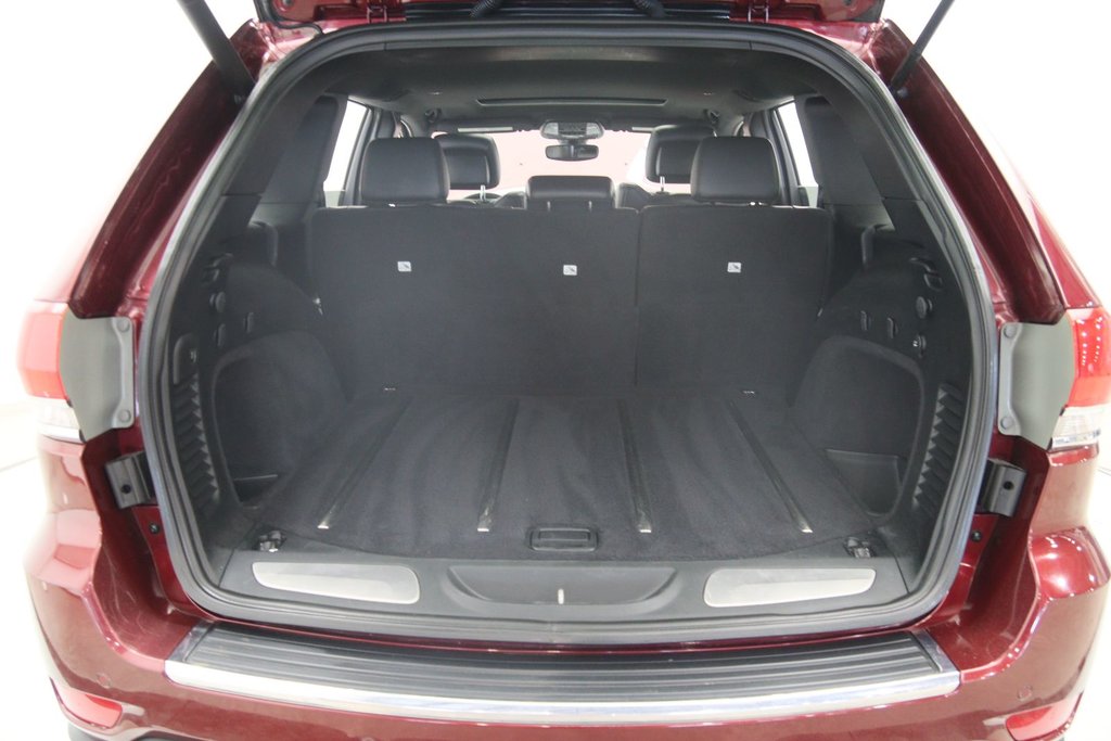 2017 Jeep Grand Cherokee in Jonquière, Quebec - 18 - w1024h768px