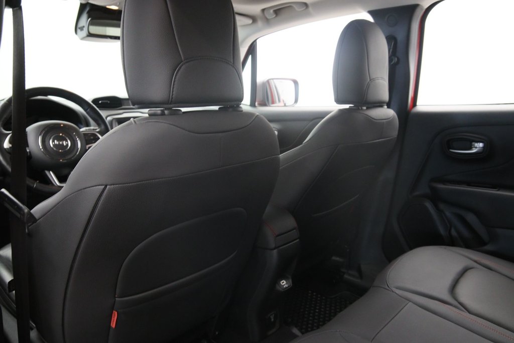 2019 Jeep Renegade Trailhawk in Chicoutimi, Quebec - 9 - w1024h768px