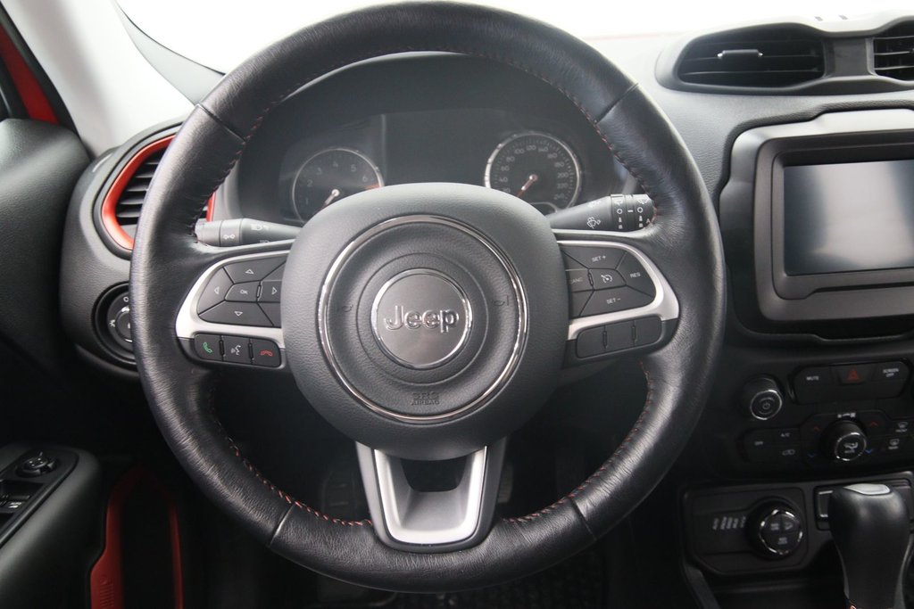 2019 Jeep Renegade Trailhawk in Chicoutimi, Quebec - 11 - w1024h768px