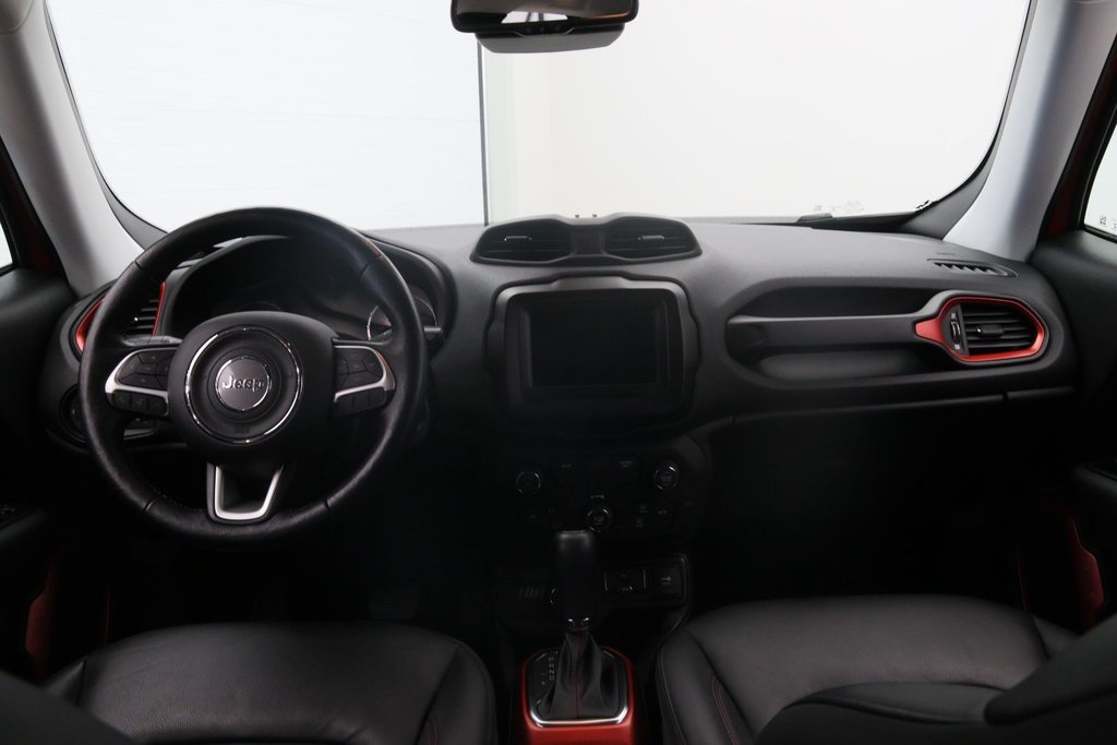 2019 Jeep Renegade Trailhawk in Chicoutimi, Quebec - 10 - w1024h768px