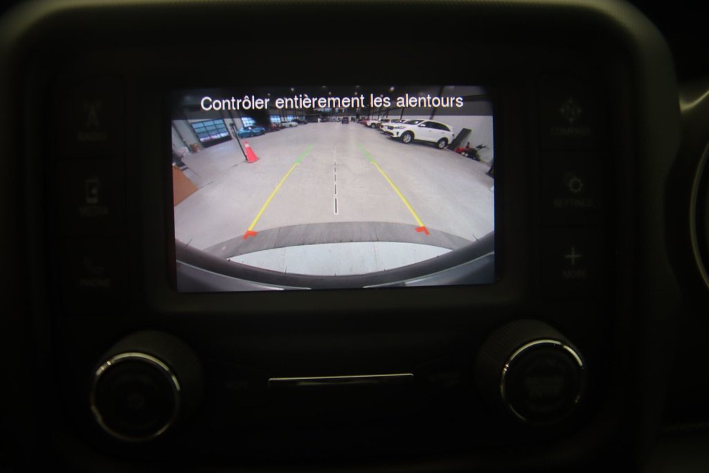 2021 Jeep Wrangler in Baie-Comeau, Quebec - 14 - w1024h768px