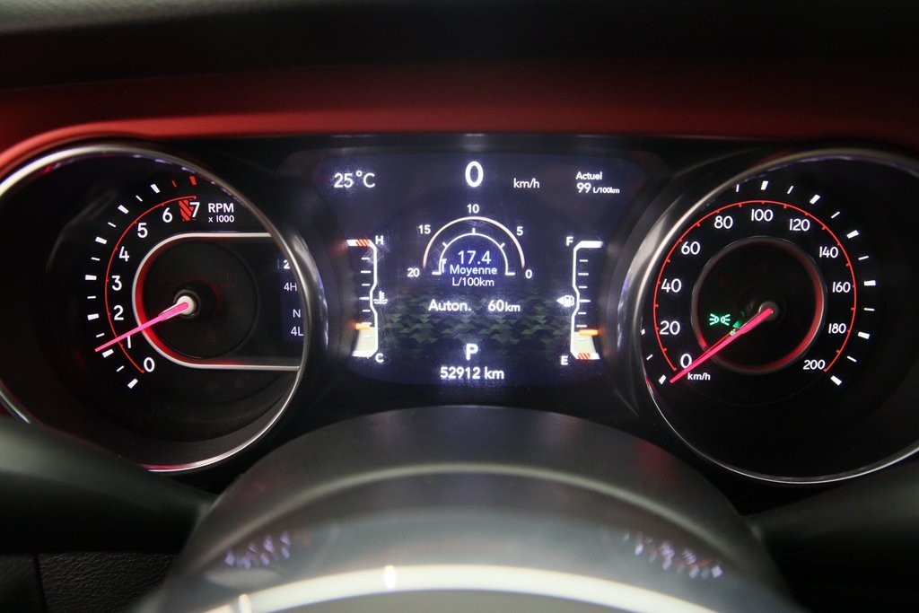 2021 Jeep Wrangler in Baie-Comeau, Quebec - 12 - w1024h768px