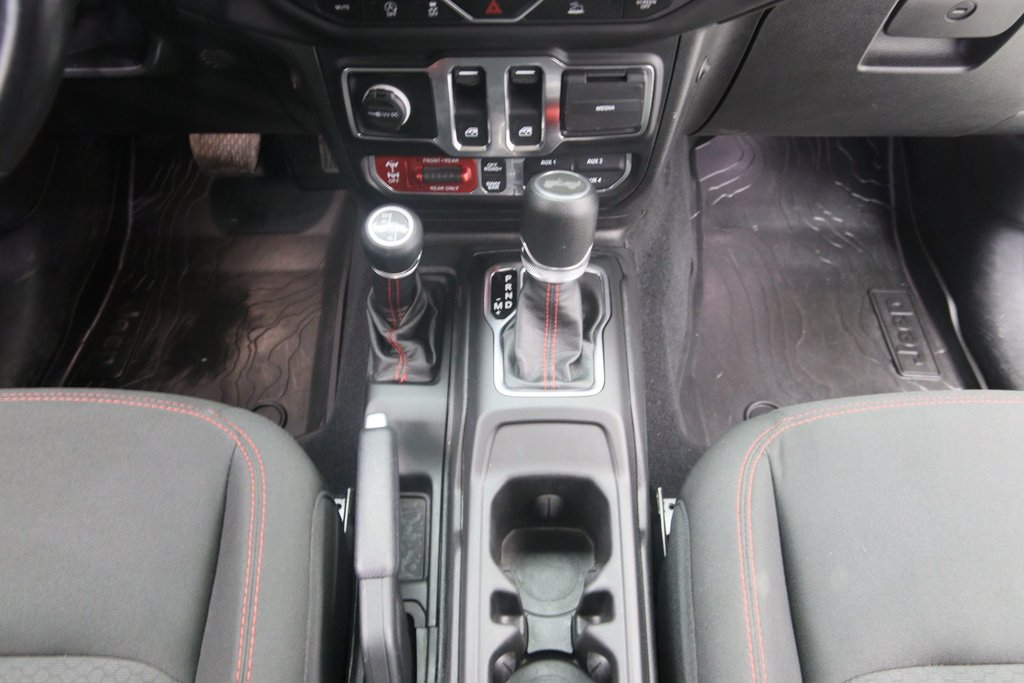 2021 Jeep Wrangler in Baie-Comeau, Quebec - 11 - w1024h768px