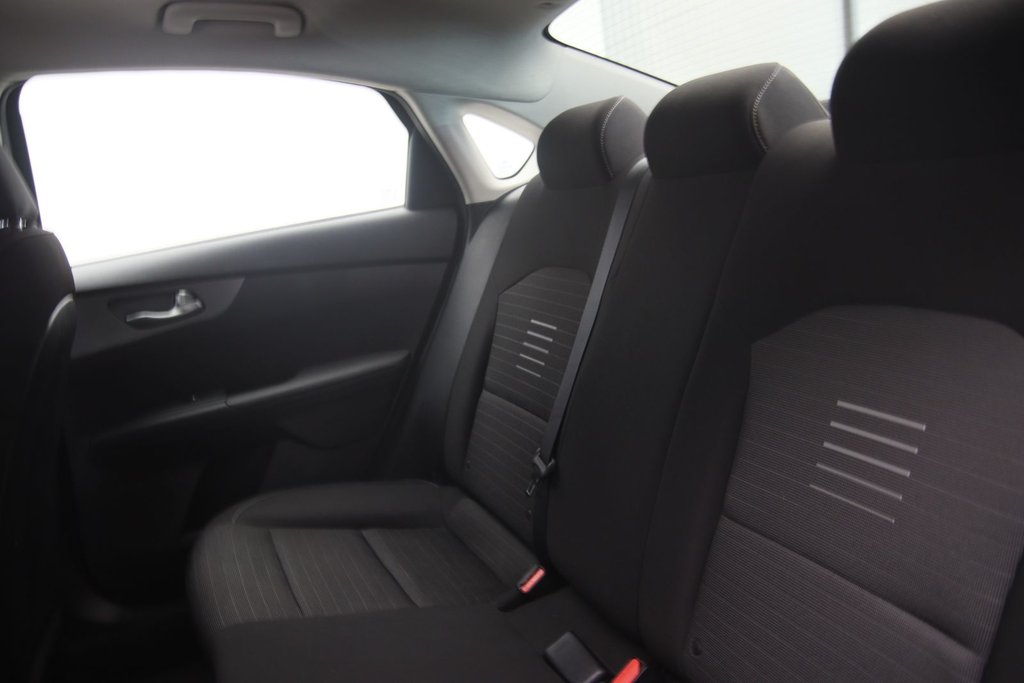 2019 Kia Forte in Baie-Comeau, Quebec - 9 - w1024h768px