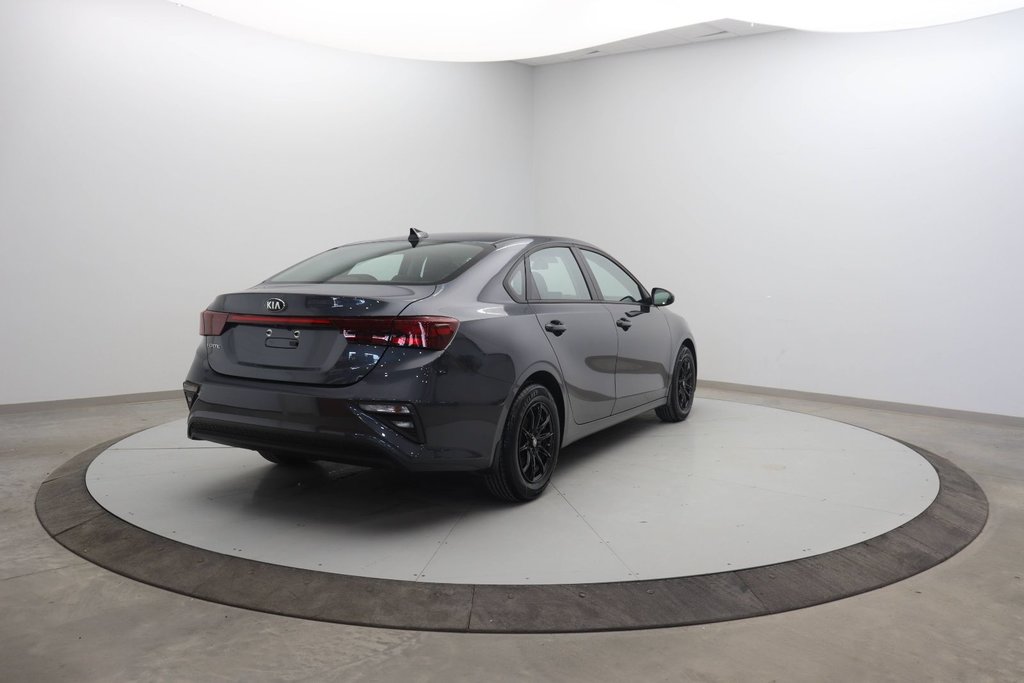 Kia Forte  2020 à Baie-Comeau, Québec - 4 - w1024h768px