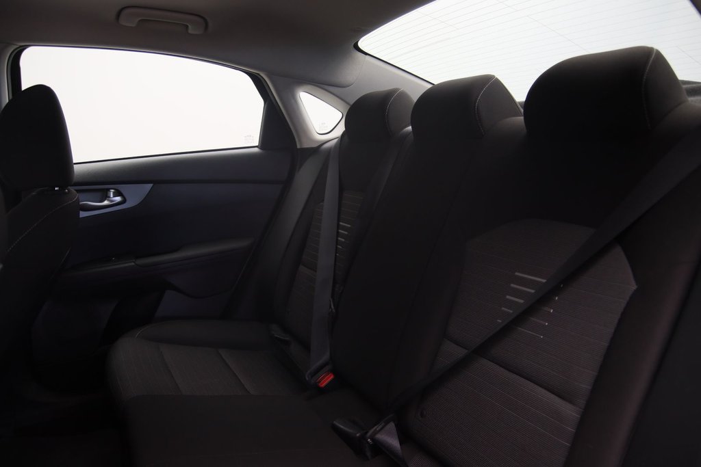 Kia Forte  2020 à Baie-Comeau, Québec - 9 - w1024h768px