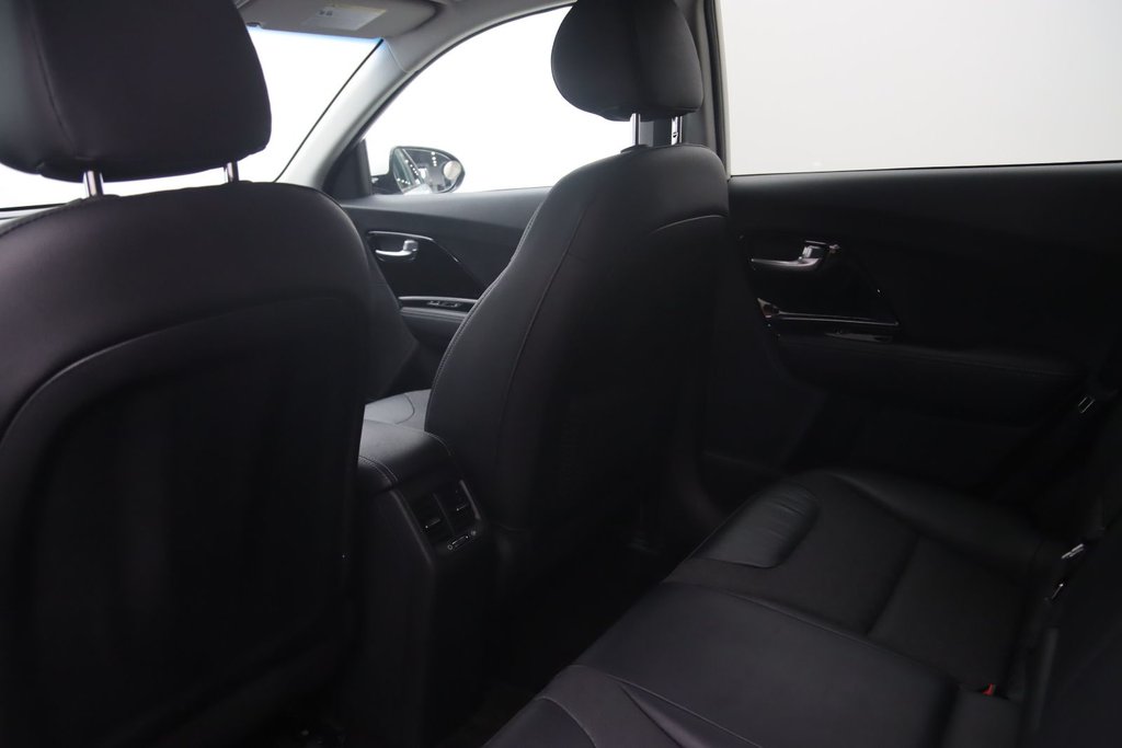 Kia Niro  2019 à Sept-Îles, Québec - 8 - w1024h768px