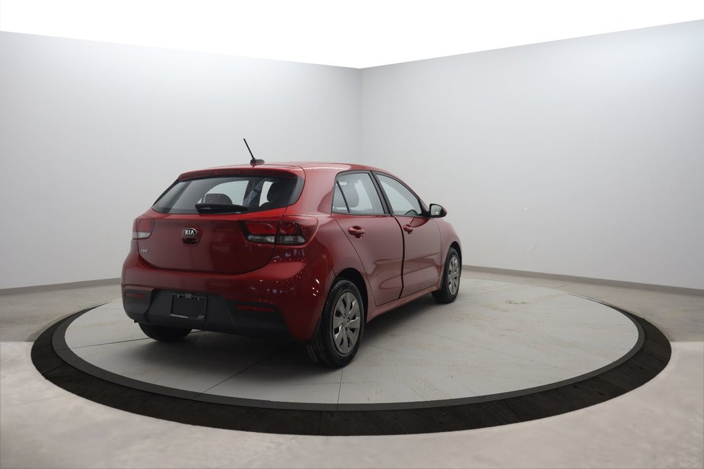 2018 Kia Rio 5-door in Baie-Comeau, Quebec - 4 - w1024h768px