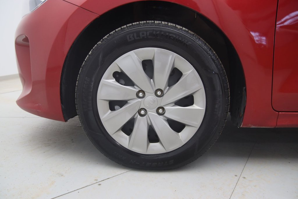 2018 Kia Rio 5-door in Baie-Comeau, Quebec - 18 - w1024h768px