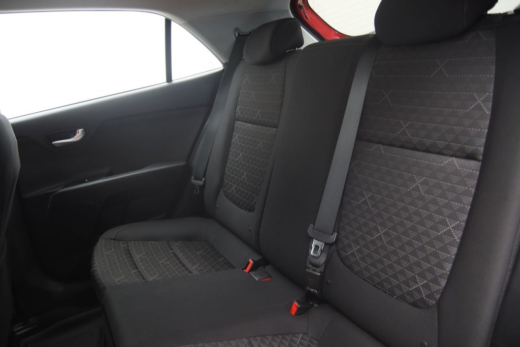 2018 Kia Rio 5-door in Baie-Comeau, Quebec - 9 - w1024h768px