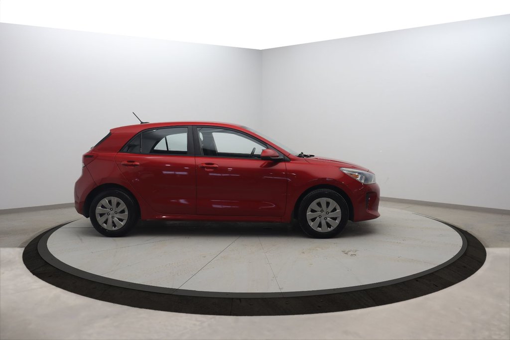 2018 Kia Rio 5-door in Baie-Comeau, Quebec - 3 - w1024h768px