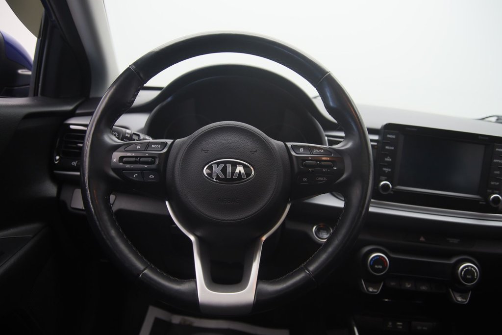 Kia Rio 5-door  2018 à Sept-Îles, Québec - 12 - w1024h768px