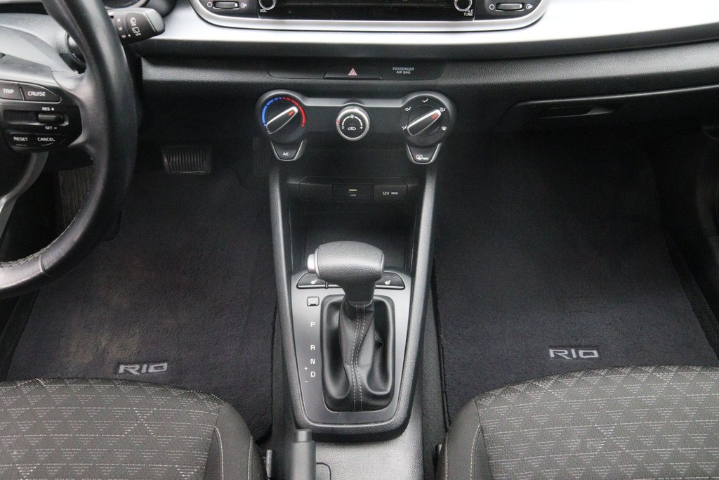 2022 Kia Rio 5-door in Jonquière, Quebec - 13 - w1024h768px