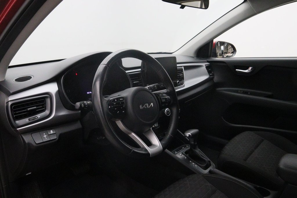 2022 Kia Rio 5-door in Jonquière, Quebec - 6 - w1024h768px