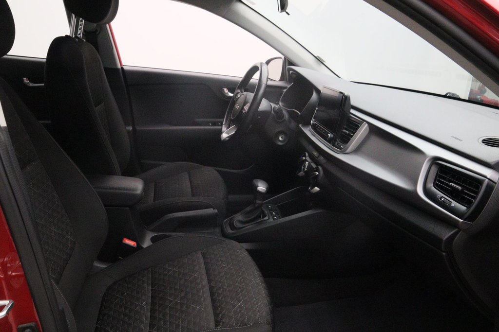 2022 Kia Rio 5-door in Jonquière, Quebec - 15 - w1024h768px