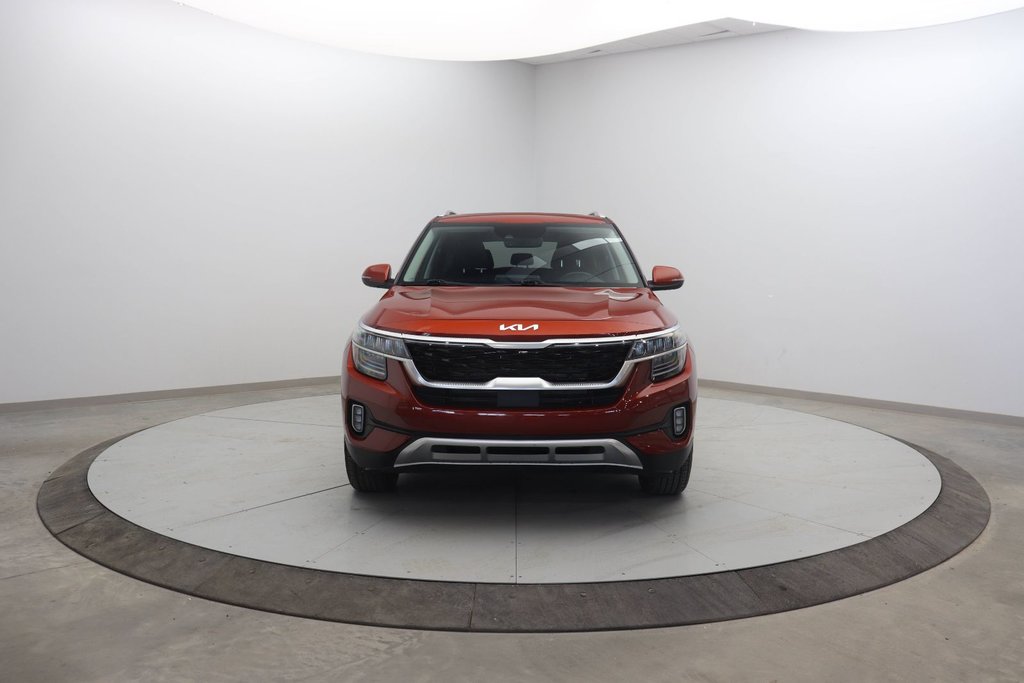 Kia Seltos  2022 à Jonquière, Québec - 2 - w1024h768px