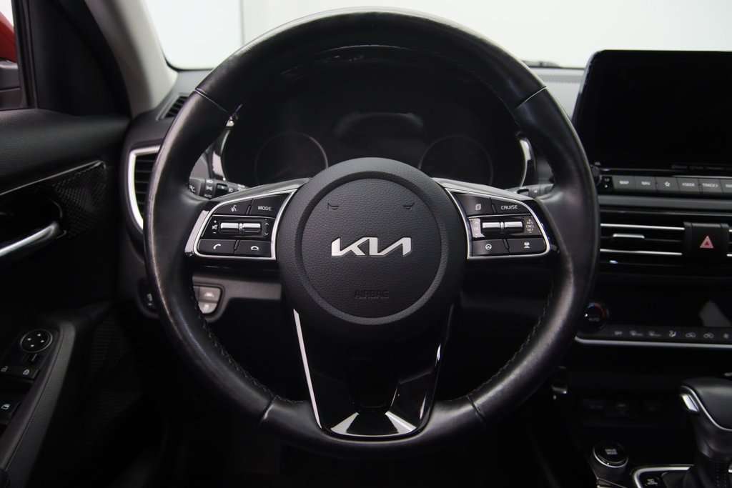 Kia Seltos  2022 à Jonquière, Québec - 12 - w1024h768px