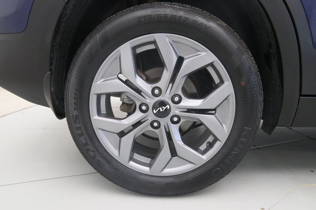 2025 Kia Seltos in Baie-Comeau, Quebec - 17 - w1024h768px