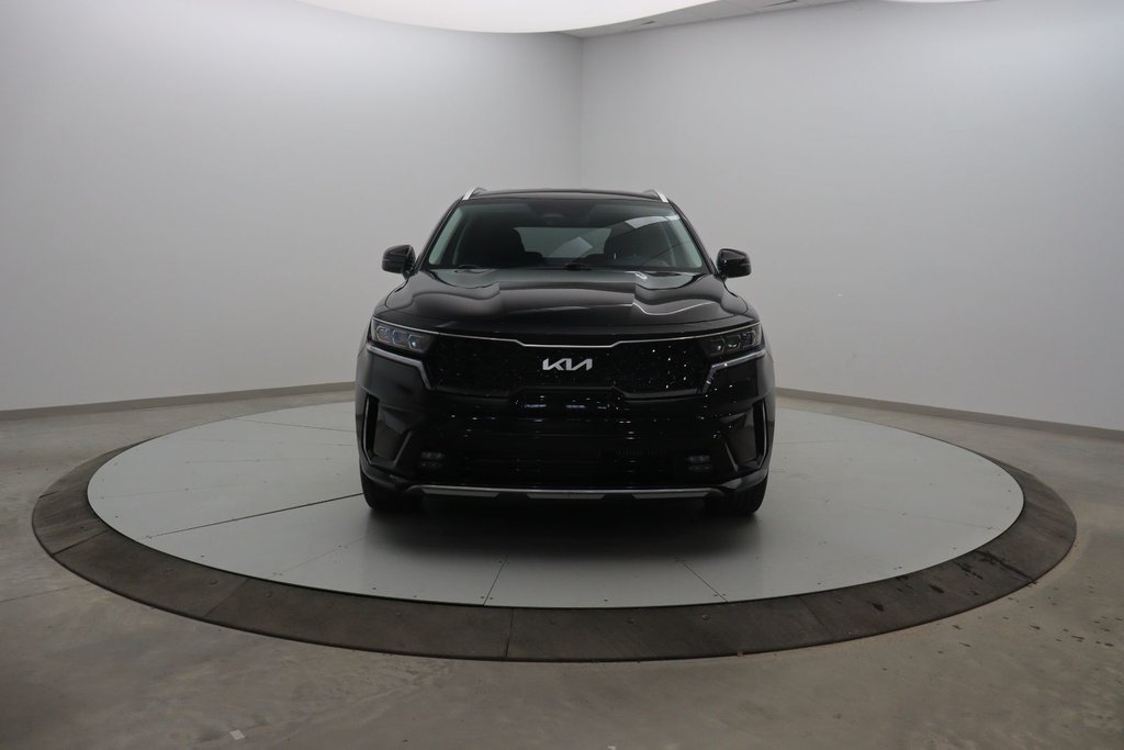 2023 Kia Sorento Plug-In Hybrid in Jonquière, Quebec - 2 - w1024h768px