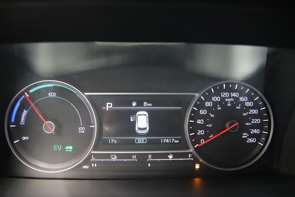 2023 Kia Sorento Plug-In Hybrid in Jonquière, Quebec - 12 - w1024h768px