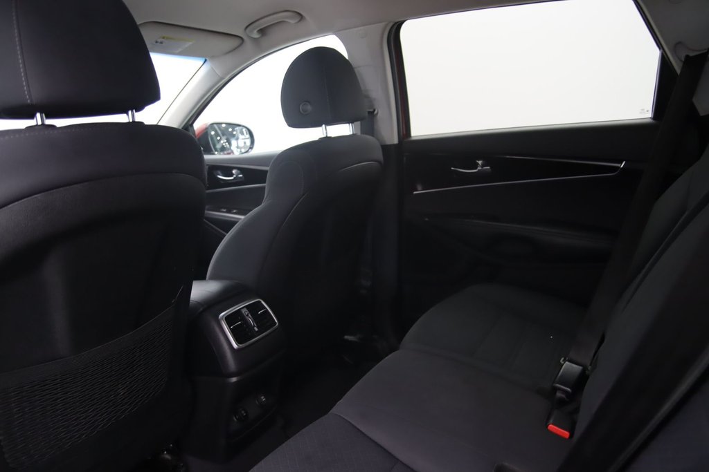 Kia Sorento  2019 à Sept-Îles, Québec - 8 - w1024h768px