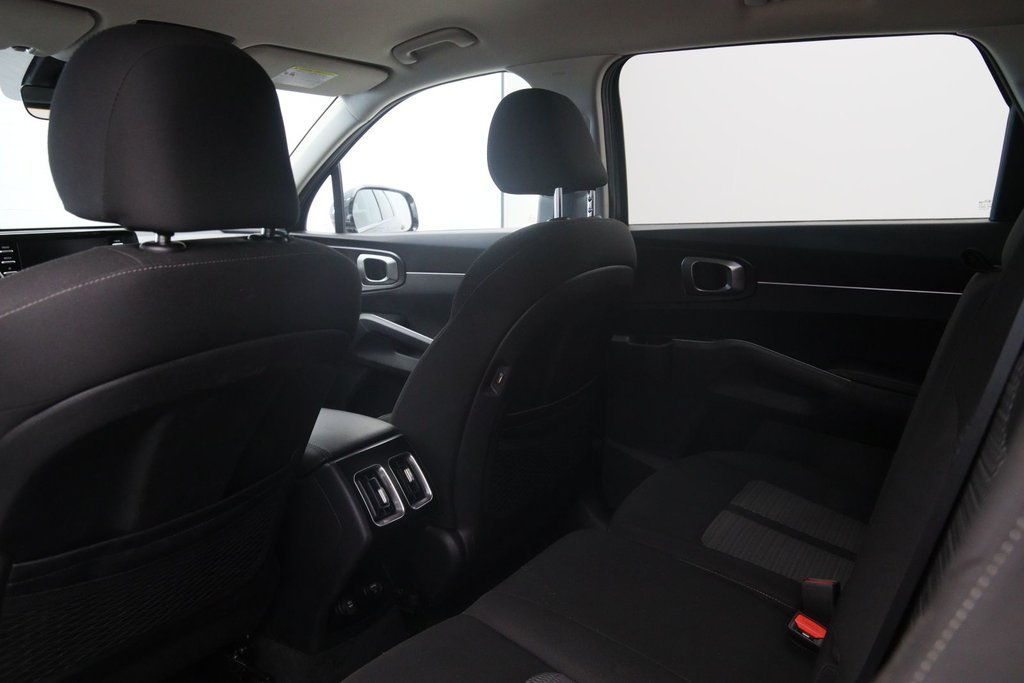 2021 Kia Sorento in Jonquière, Quebec - 8 - w1024h768px