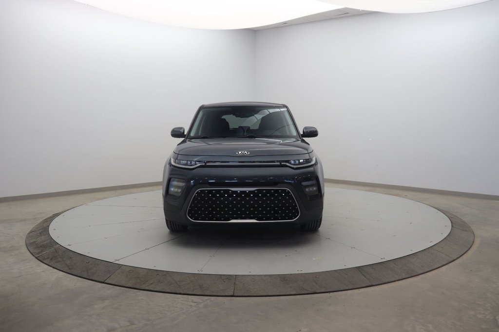 2021 Kia Soul in Chicoutimi, Quebec - 2 - w1024h768px