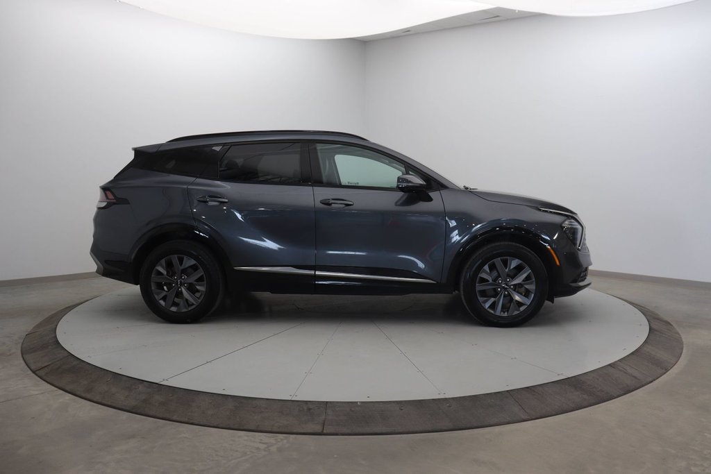 2023 Kia Sportage Hybrid SX in Chicoutimi, Quebec - 3 - w1024h768px