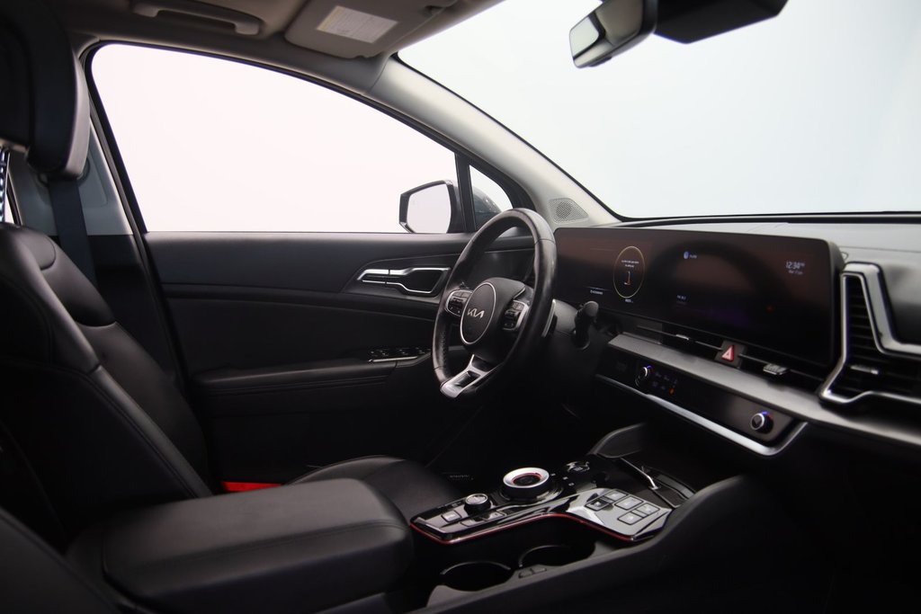 2023 Kia Sportage Hybrid SX in Chicoutimi, Quebec - 16 - w1024h768px