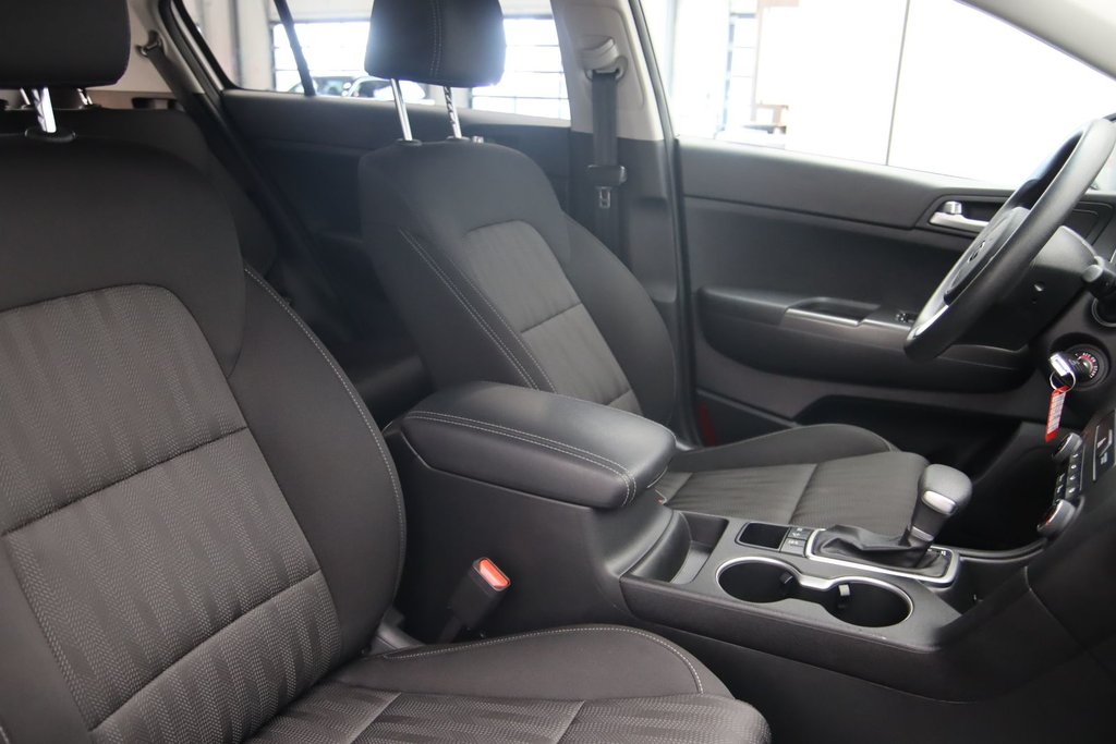 Kia Sportage  2018 à Sept-Îles, Québec - 15 - w1024h768px
