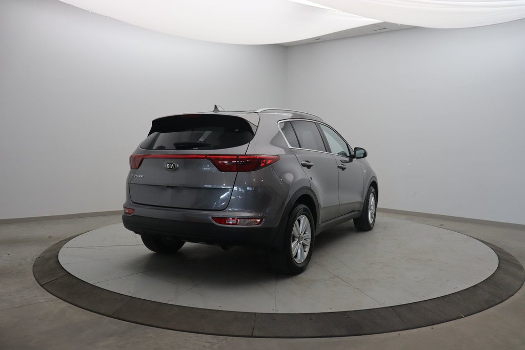Kia Sportage  2018 à Sept-Îles, Québec - 4 - w1024h768px