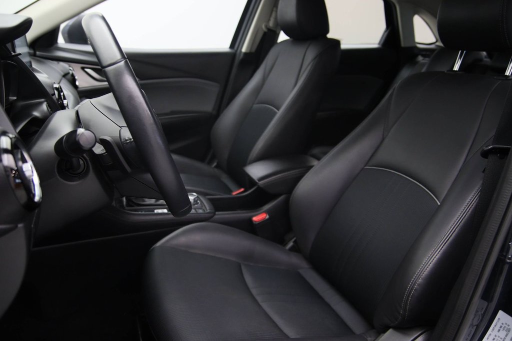 2021 Mazda CX-3 in Sept-Îles, Quebec - 7 - w1024h768px