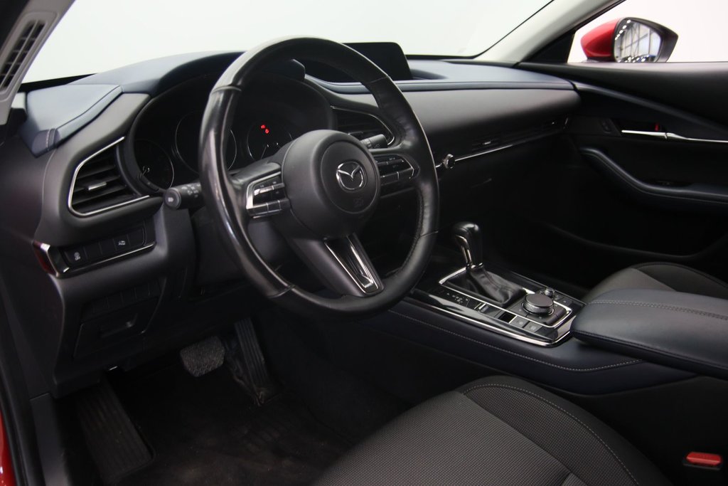 2021 Mazda CX-30 in Jonquière, Quebec - 6 - w1024h768px