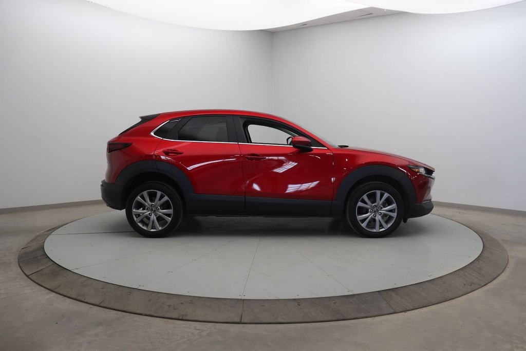 2021 Mazda CX-30 in Jonquière, Quebec - 3 - w1024h768px